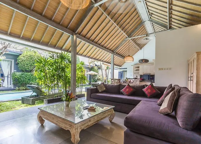 Villa Nuri Merah 2 *