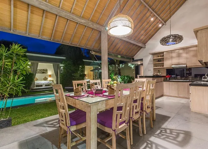 Nuri Merah 2 Villa
